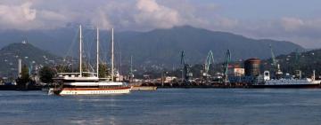 Одесских моряков, задержанных в Грузии, оставили в СИЗО